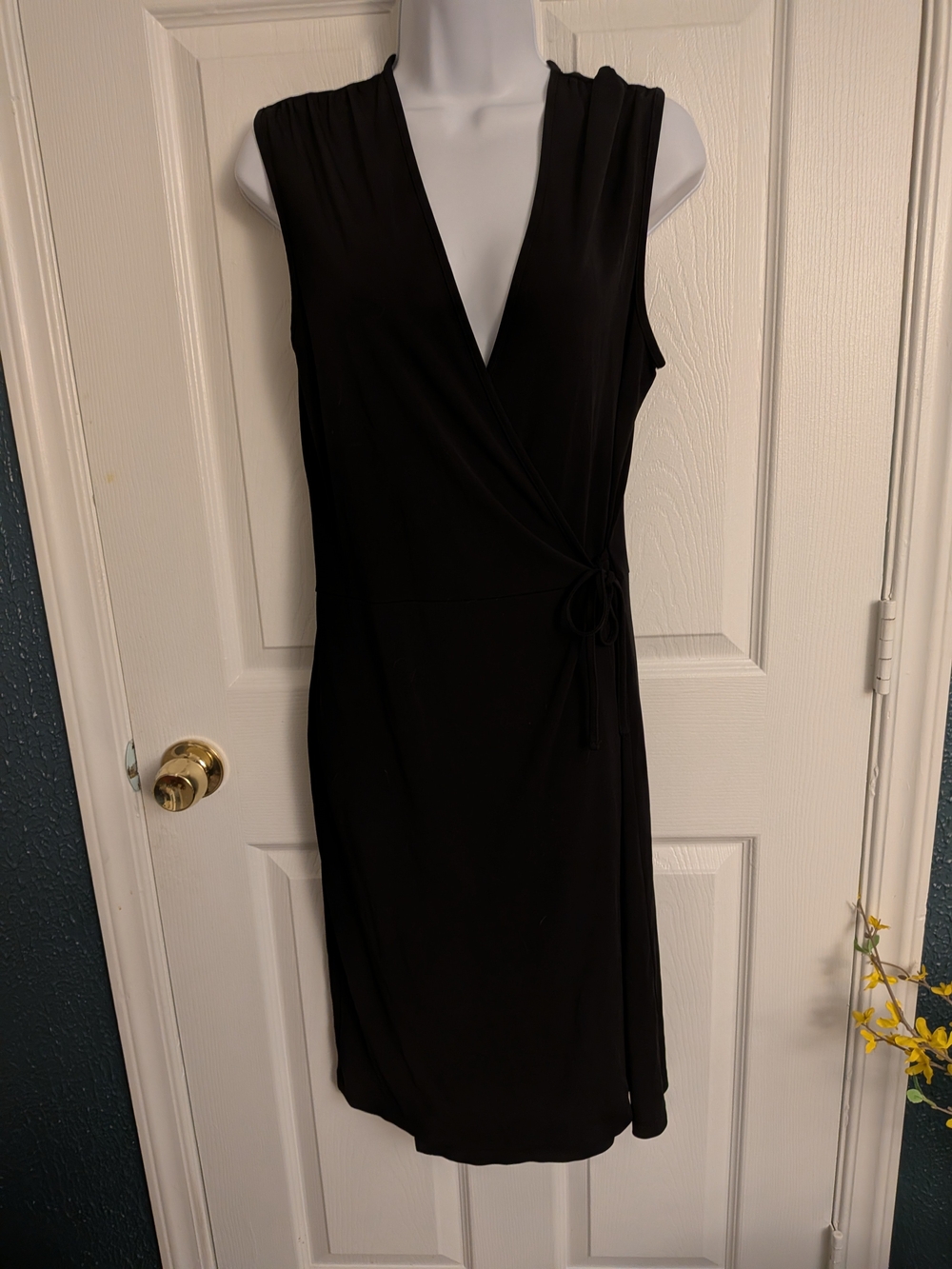 Casual Corner Black Sleeveless V-Neck Wrap Around Midi Dress 90's Vintage Size L